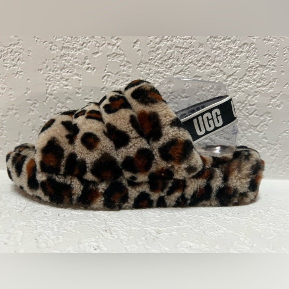 Ugg Leopard Print Slippers - Picture 5 of 13